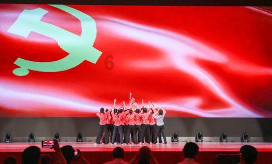 拒19分大逆转!CBA福建加时胜江苏!邹阳22+12 莱利6中三分丢关键上篮