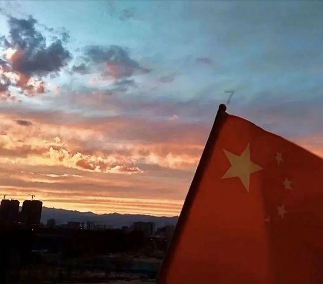 点星沉月