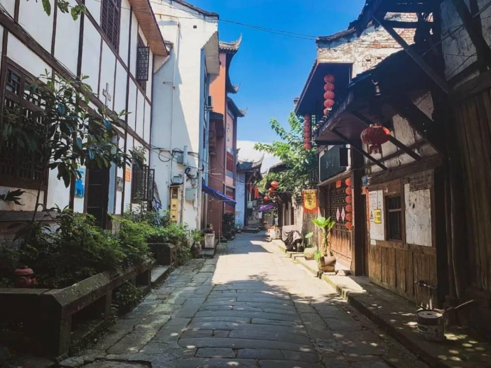吞食孔明传